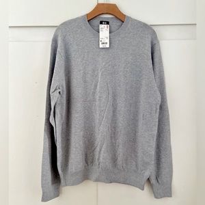 NWT Men’s Uniqlo Sweater - Size M
